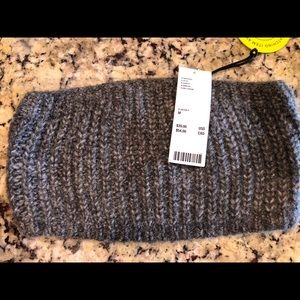 Urban Outfitters Gray Crop Top NWT Size Med